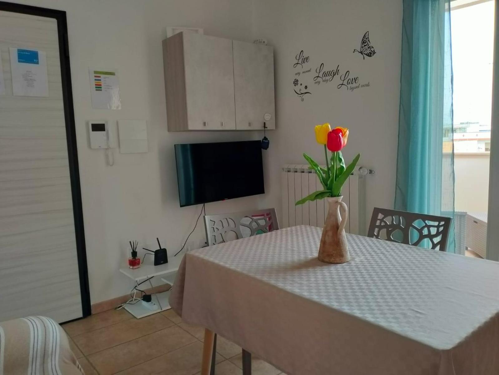 La Casa Di Steno Lecce Bagian luar foto